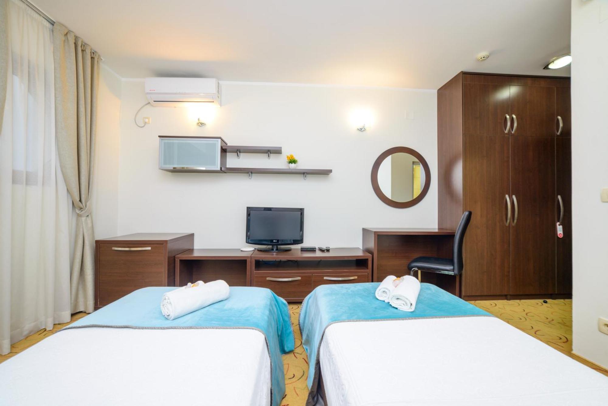 Hotel Odissey Jaz Budva Exterior photo